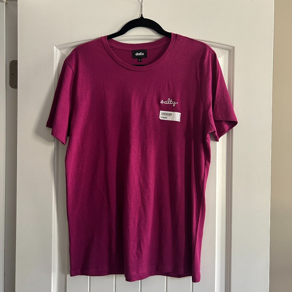 Dalix Salty Embroidered T-shirt Berry Color Women's Size XL NWT
